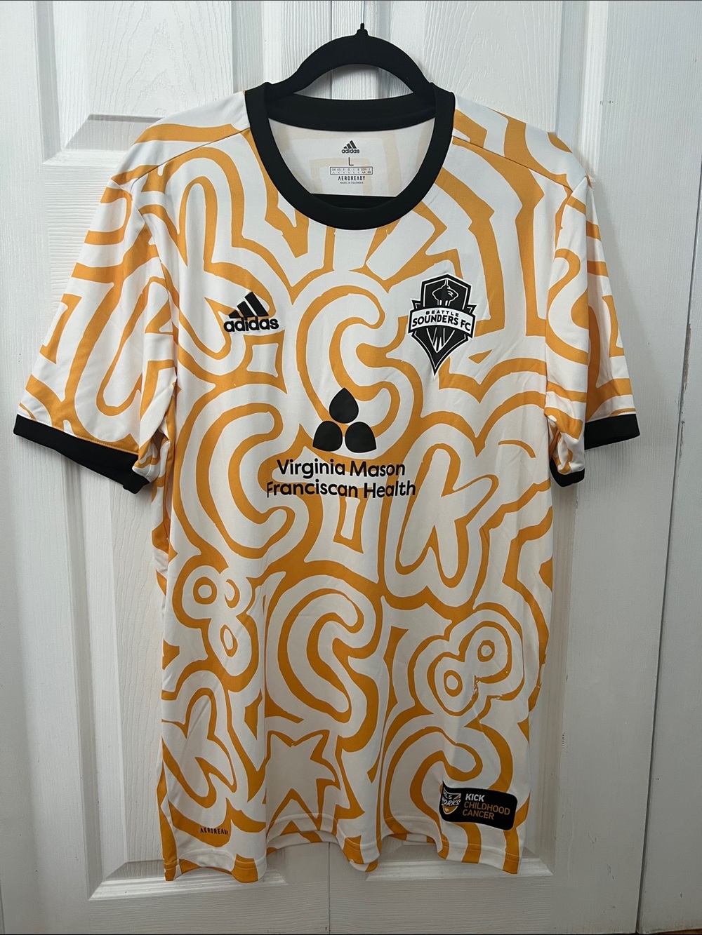 NWT Rare Adidas Seattle Sounders FC Kick Childhood Cancer Jersey